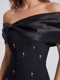 One-shoulder diamond bow bandage dress