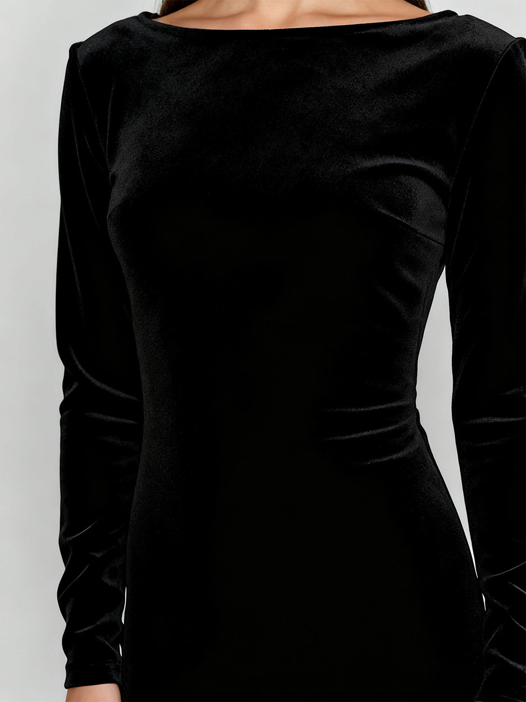 Velvet Backless Long Sleeve Midi Dress