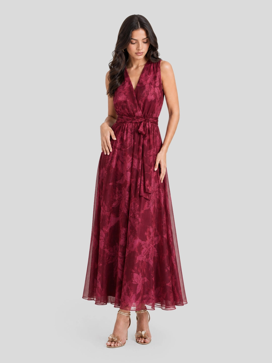 Chic Deep V-Neck Sleeveless Maxi Dress