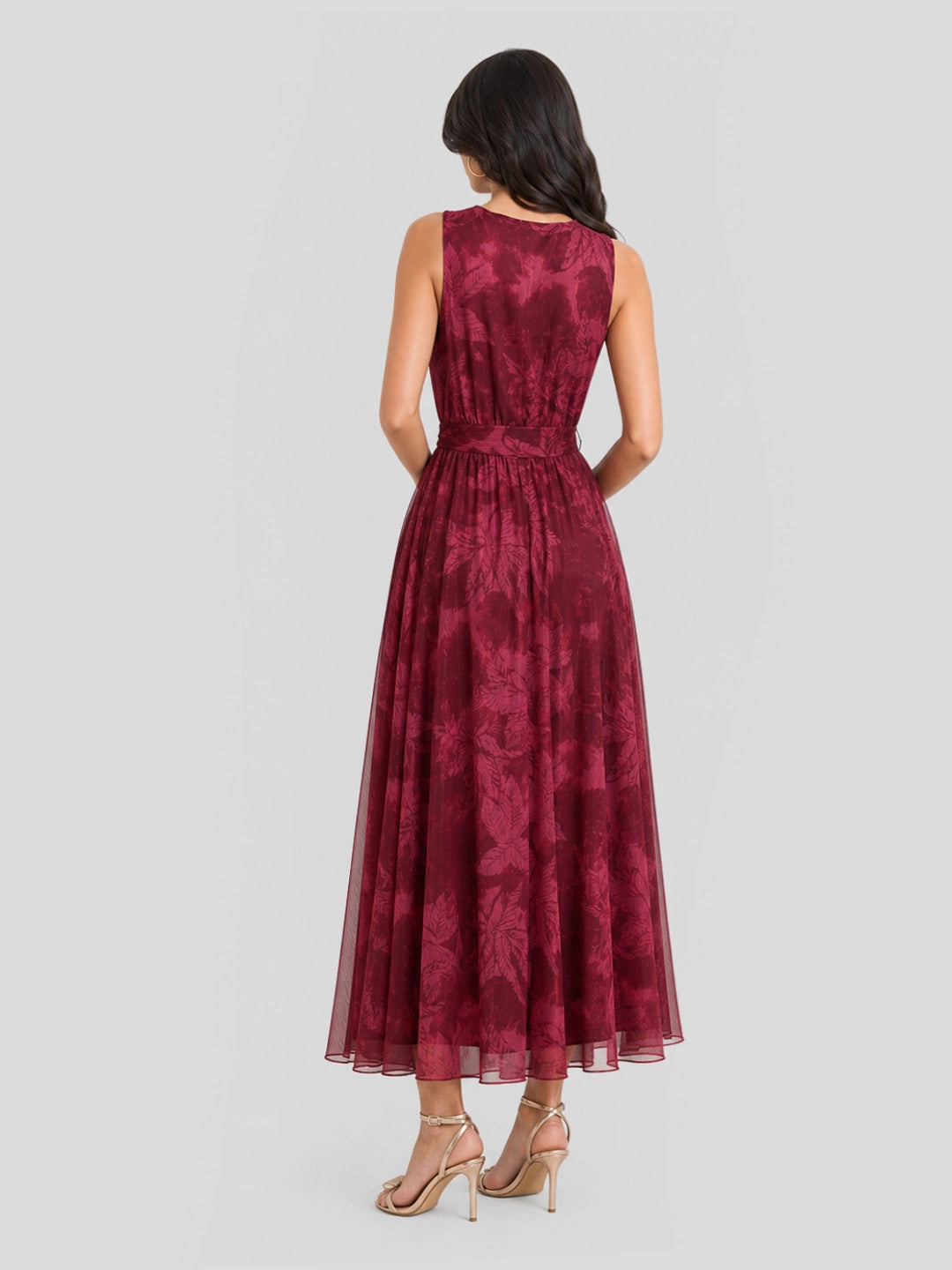 Chic Deep V-Neck Sleeveless Maxi Dress