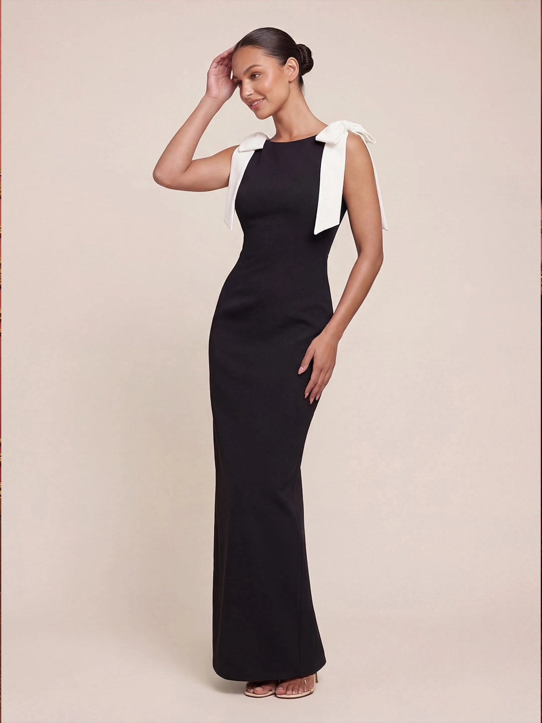 Contrast Bow Detail Woven Maxi Dress