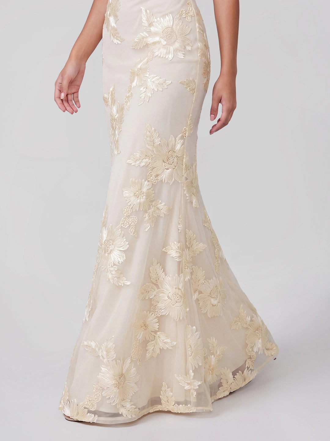 Flower Halter Embroidery Maxi Dress