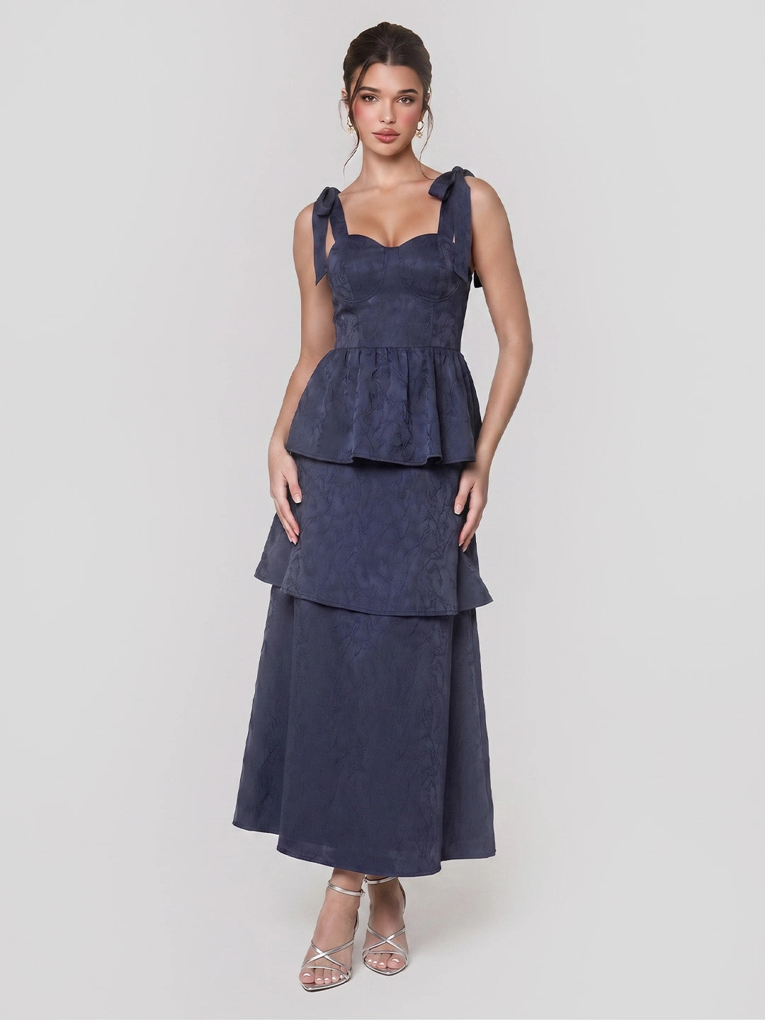Jacquard Scoop Neckline Solid Bowknot Layered Maxi Dress