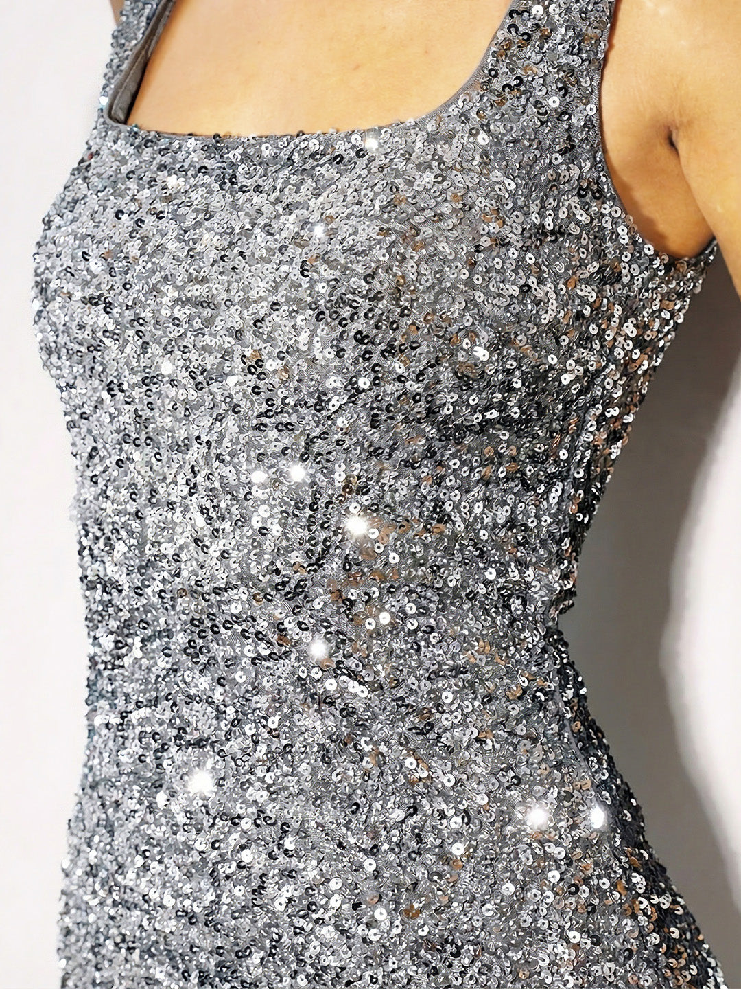 Glittering Sleeveless Square-Neck Sequin Mini Dress