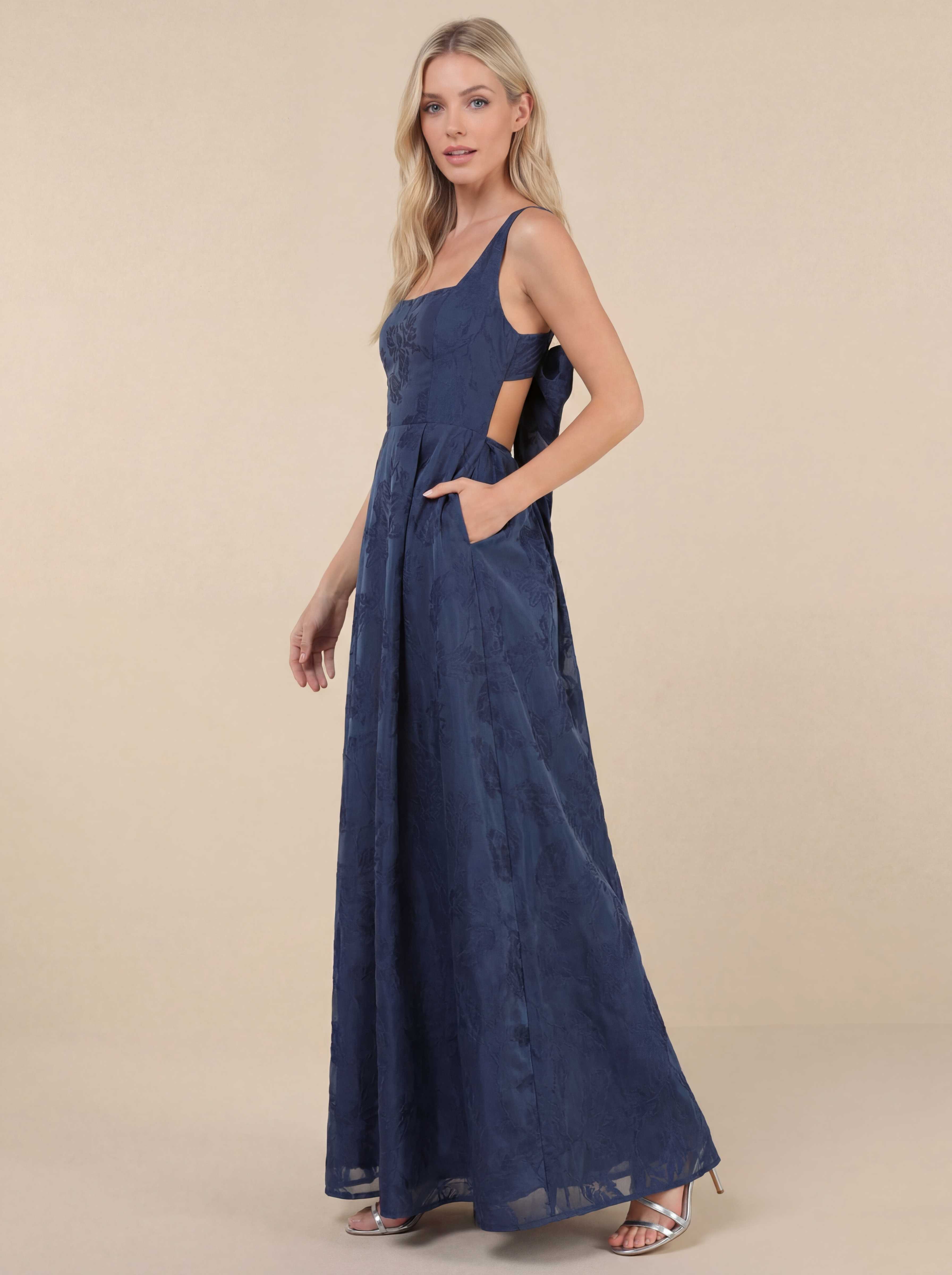 Jacquard Tie-Back Maxi Dress with Pockets