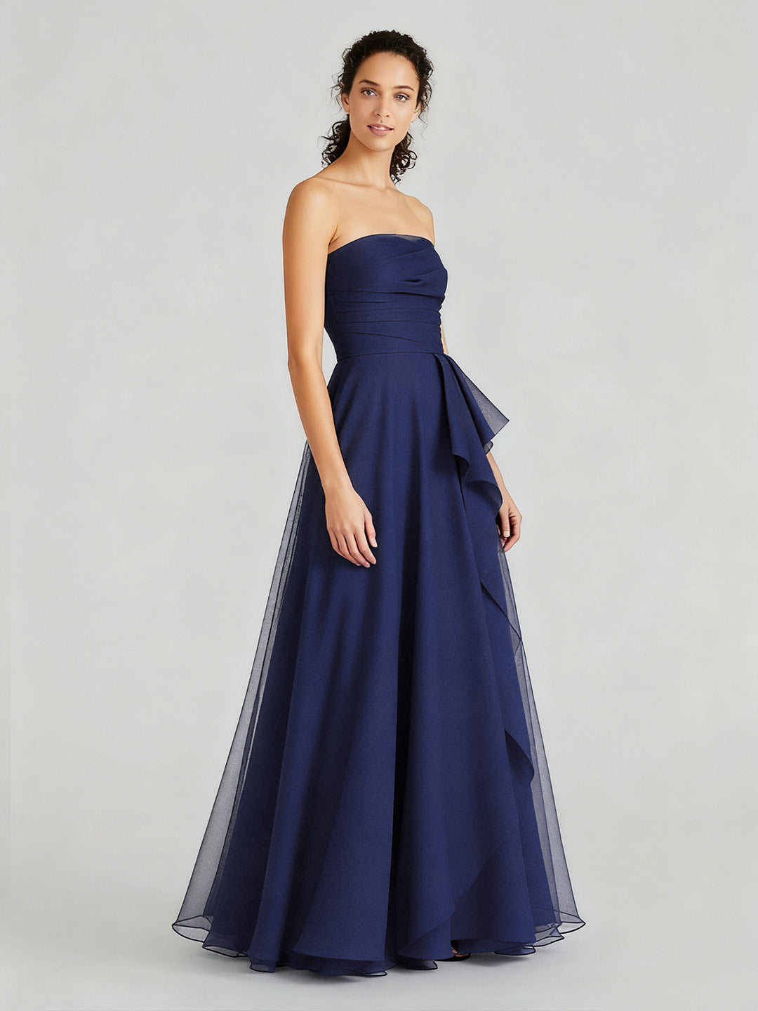 Elegant Strapless Organza Evening Gown
